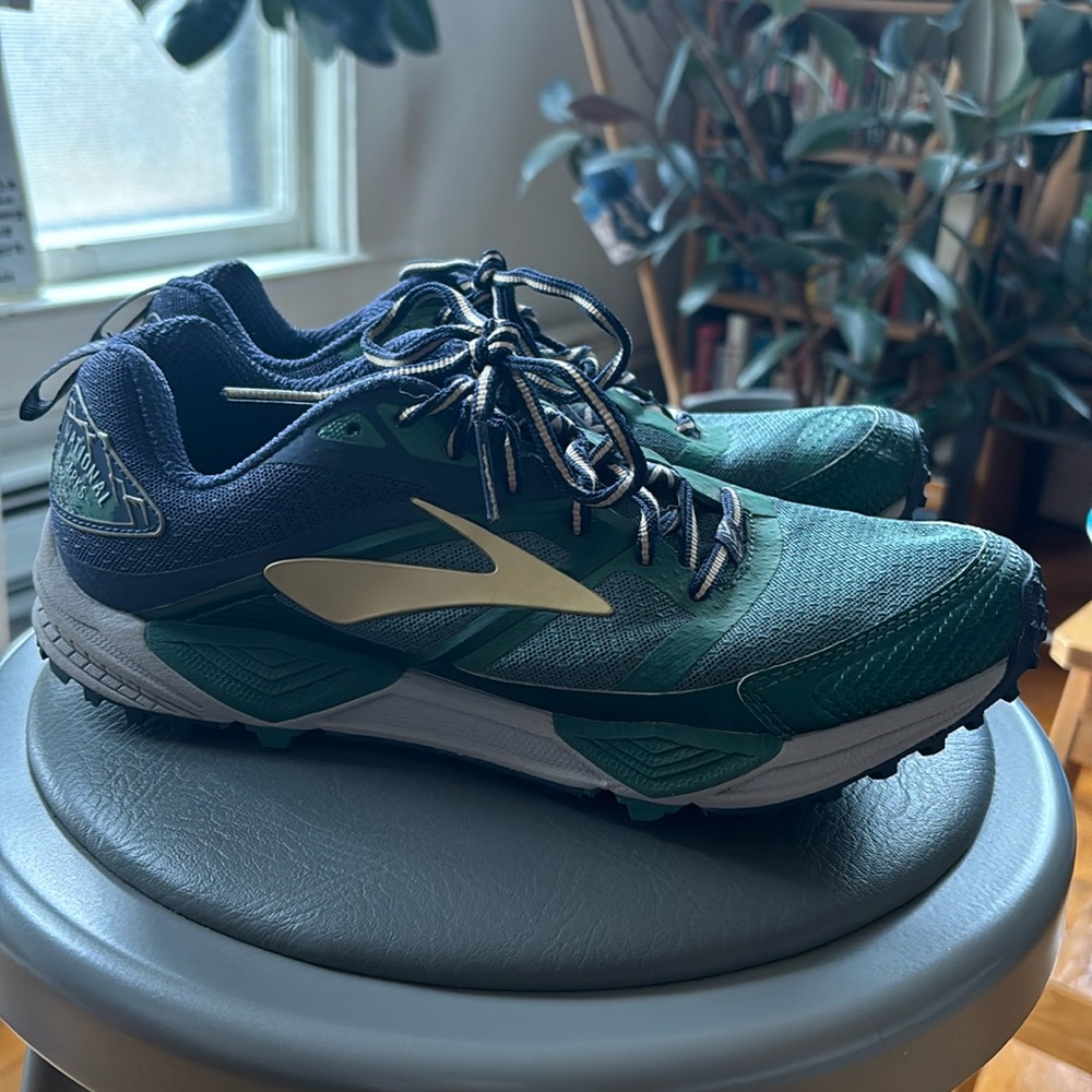 Brooks Cascadia Running Shoes